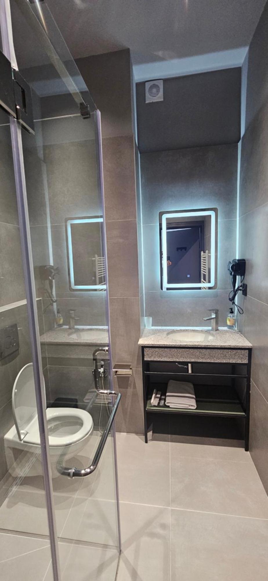 Old Avenue Hotel ギュムリ エクステリア 写真